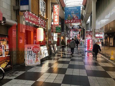 梅田各線からのアクセス抜群 お初天神通商店街に面す 人通り多し 大阪の居抜き物件 貸店舗情報